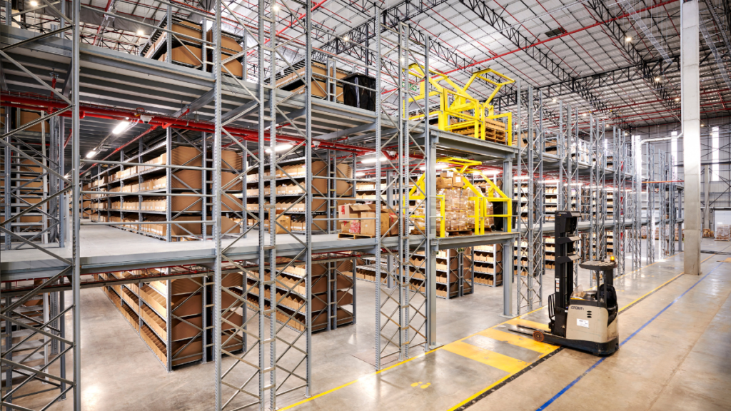 Space Optimisation Strategies Using Mezzanine and Pallet Racking Together